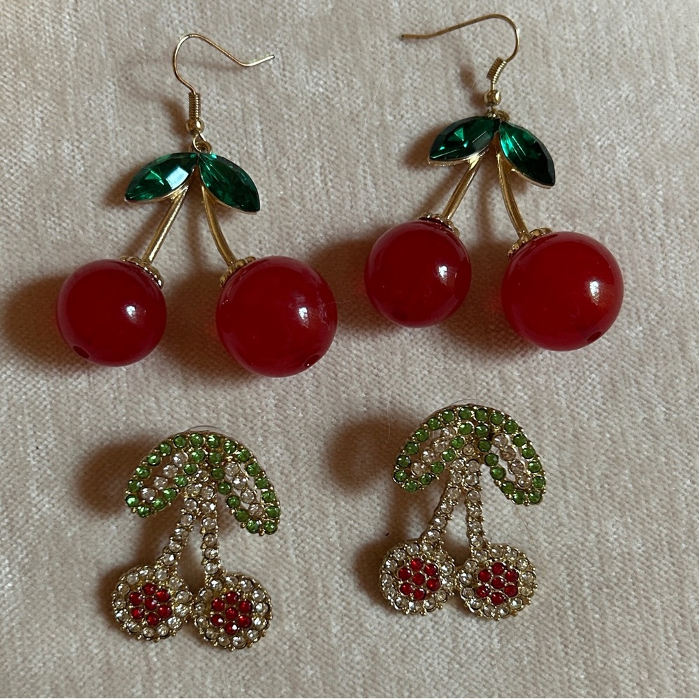 Cherry Earring 🍒🍒🍒 New!